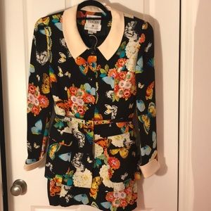 Two piece silk suit with skirt